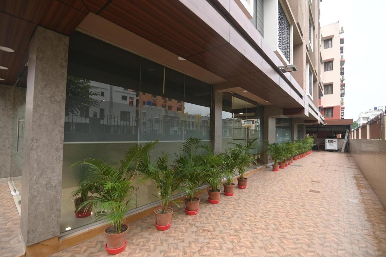 Nk7 Guest House Kolkata Ngoại thất bức ảnh